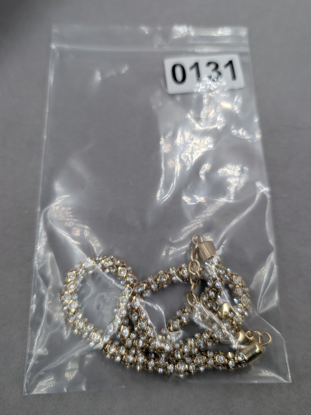 Gloria Vanderbilt Crystal Stone Mesh Gold Tone Necklace | 0131 - Picture 6 of 7